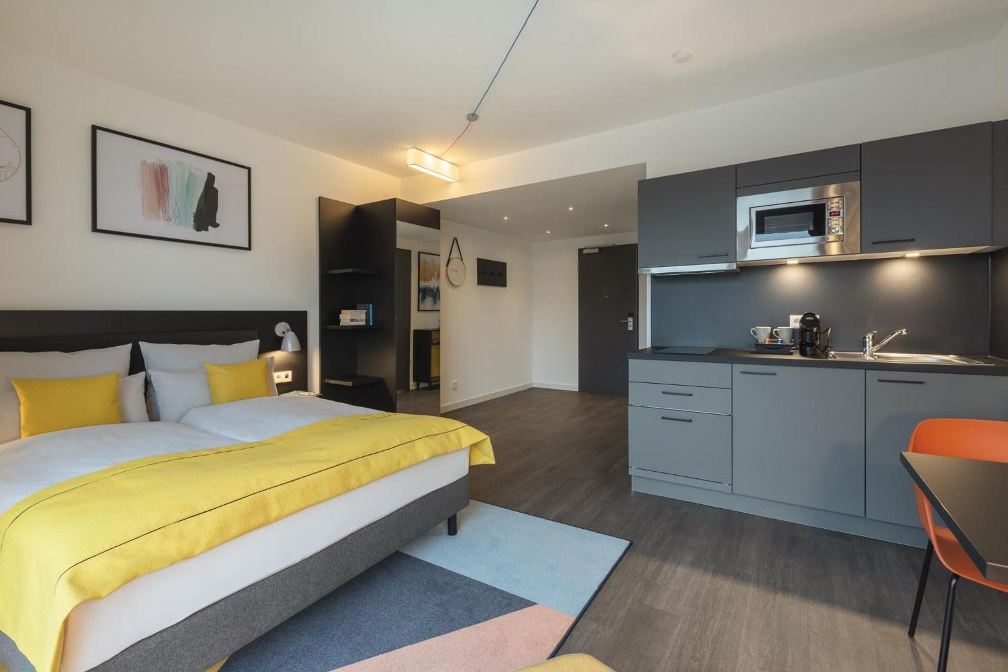 Candlewood Suites Berlin Charlottenburg By Ihg エクステリア 写真
